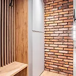 At Krakow By Mb Apartments Διαμέρισμα