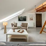 At Krakow By Mb Apartments *