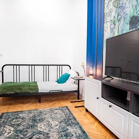 Apartamento At By Mb Cracóvia